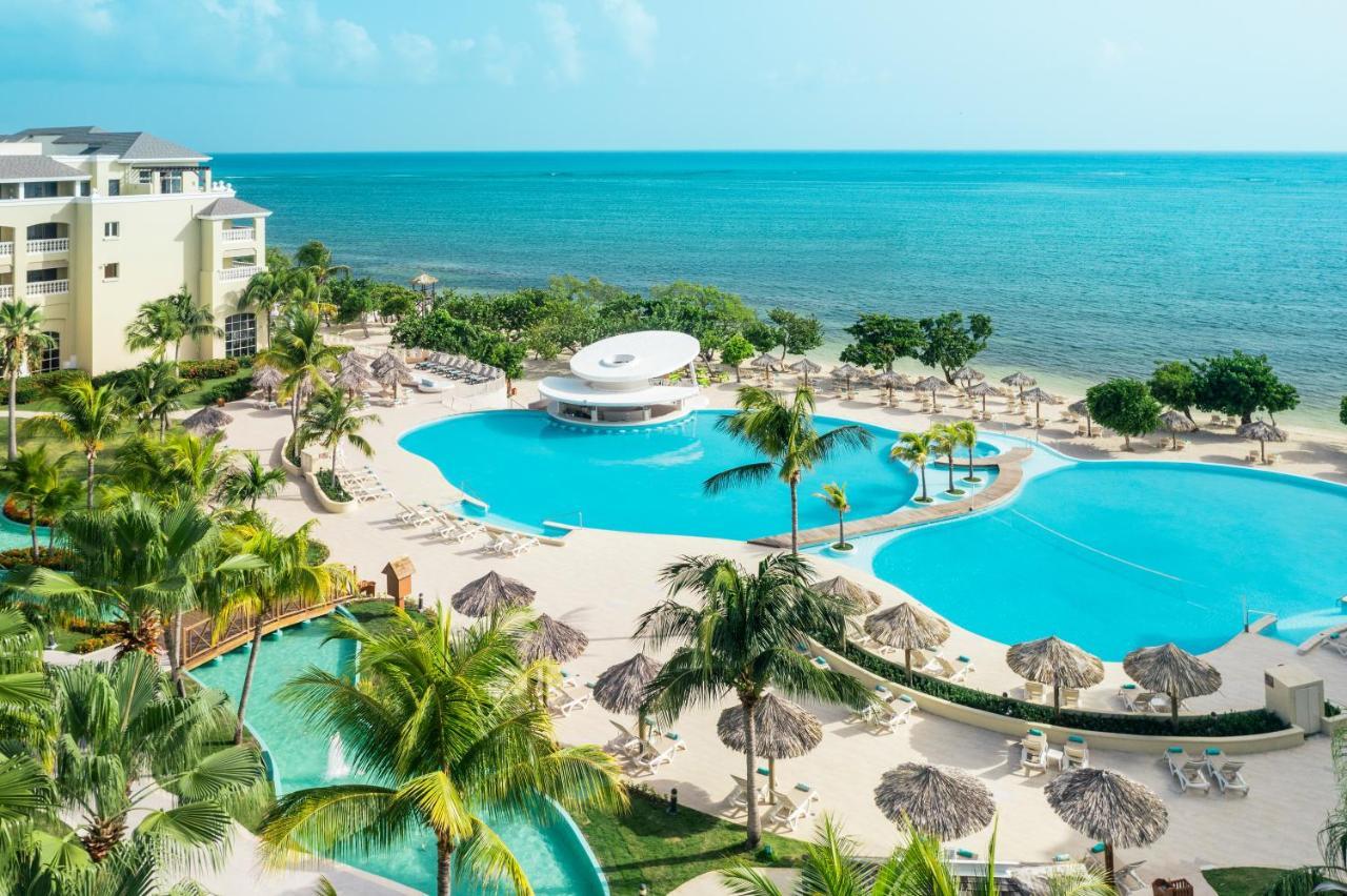 Iberostar Waves Rose Hall Beach Montego Bay Exterior foto